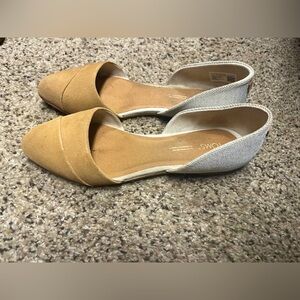Women’s cute 2 tone flats
